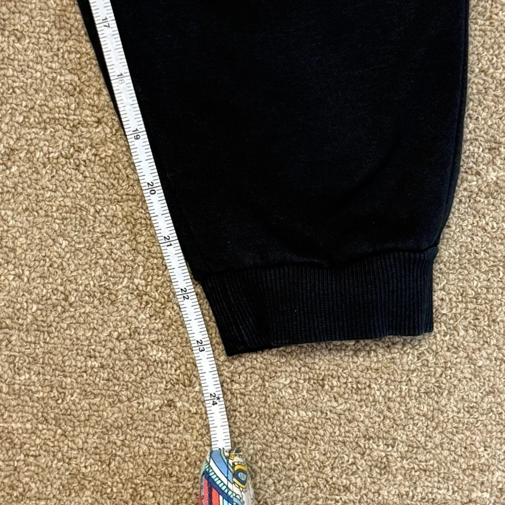 Nike: All Kids Fit Sportswear Club Fleece Joggers in Black & White, Size L